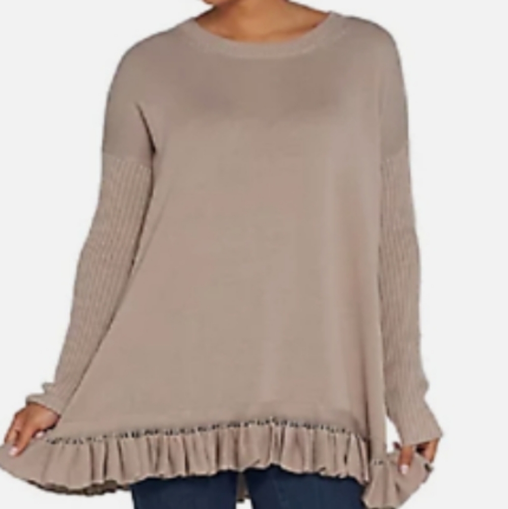 LISA RINNA Collection Light Mocha Ruffle Sweater. Size L